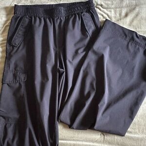 Woman’s  Black Cargo Pants